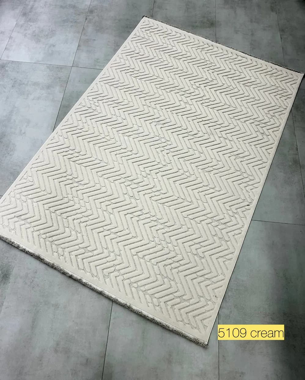 فرش 420 شانه کلکسیون Deluxe کد 5109-KERM
